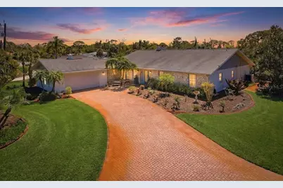 1231 Bayshore Drive, Englewood, FL 34223 - Photo 3