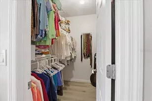 1231 Bayshore Dr, Englewood, FL 34223 - Photo 35