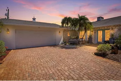 1231 Bayshore Drive, Englewood, FL 34223 - Photo 5