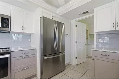 1231 Bayshore Drive, Englewood, FL 34223 - Photo 13