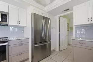 1231 Bayshore Dr, Englewood, FL 34223 - Photo 13