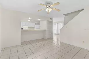 4388 Rayfield Dr, Sarasota, FL 34243 - Photo 15