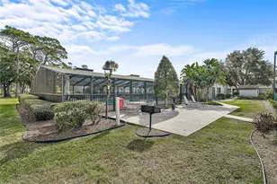 4388 Rayfield Dr, Sarasota, FL 34243 - Photo 45
