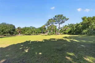 3711 Hidden River Rd, Sarasota, FL 34240 - Photo 23
