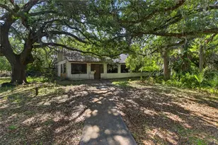 3711 Hidden River Rd, Sarasota, FL 34240 - Photo 13