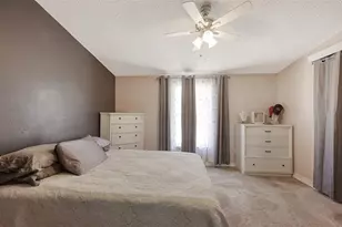 2243 Lockwood Meadows Dr, Sarasota, FL 34234 - Photo 21