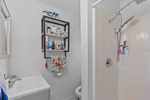 3803 Ferguson St, Sarasota, FL 34233 - Photo 13