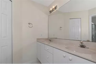 1401 Hedgewood Circle, North Port, FL 34288 - Photo 29