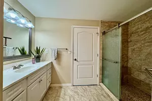 4106 Central Sarasota Pkwy, Sarasota, FL 34238 - Photo 13