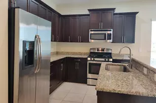 12256 Longview Lake Cir, Bradenton, FL 34211 - Photo 5