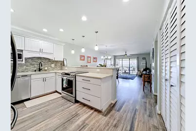 1801 Gulf Drive N #293, Bradenton Beach, FL 34217 - Photo 11
