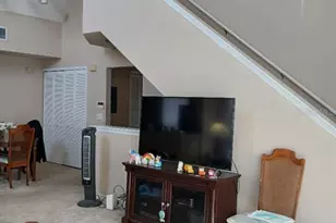 5581 Rosehill Rd, Sarasota, FL 34233 - Photo 5