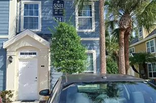 5581 Rosehill Rd, Sarasota, FL 34233 - Photo 1