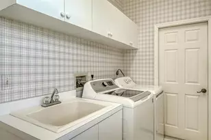 3295 Alex Findlay Pl, Sarasota, FL 34240 - Photo 37