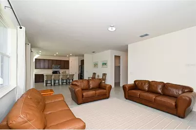 3551 74th Avenue Circle E, Sarasota, FL 34243 - Photo 9