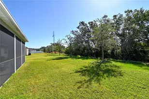 3551 74th Ave Circle E, Sarasota, FL 34243 - Photo 45