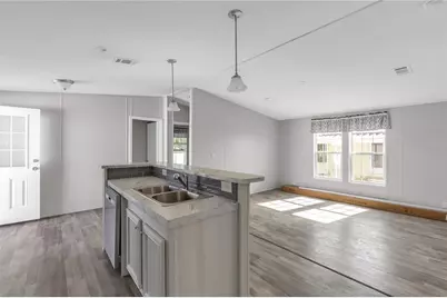 2107 Palma Sola Boulevard #13, Bradenton, FL 34209 - Photo 5