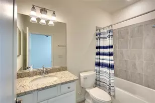 10221 Loch Lomond Dr, Bradenton, FL 34211 - Photo 21