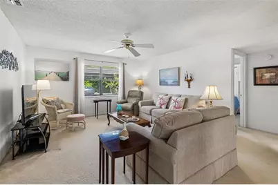 6067 Fairway Lane #1413, Bradenton, FL 34210 - Photo 5