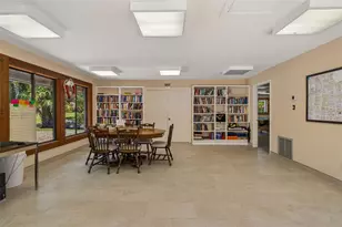 6067 Fairway Ln, Bradenton, FL 34210 - Photo 35