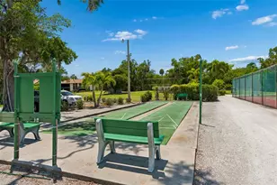 6067 Fairway Ln, Bradenton, FL 34210 - Photo 39
