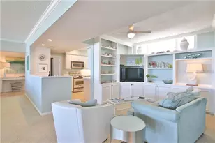 100 Sands Point Rd, Longboat Key, FL 34228 - Photo 9