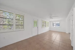597 Spanish Dr N, Longboat Key, FL 34228 - Photo 19