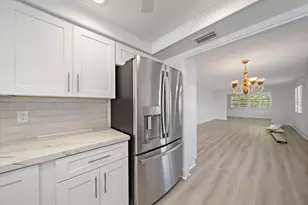 597 Spanish Dr N, Longboat Key, FL 34228 - Photo 5