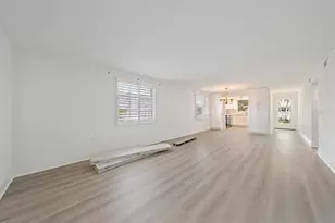 597 Spanish Dr N, Longboat Key, FL 34228 - Photo 11