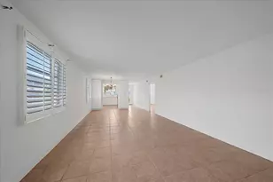 597 Spanish Dr N, Longboat Key, FL 34228 - Photo 5