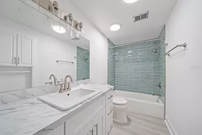 597 Spanish Drive N #12, Longboat Key, FL 34228 - Photo 19