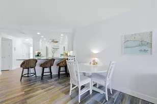 2110 Benjamin Franklin Dr, Sarasota, FL 34236 - Photo 13