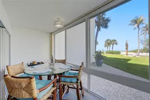 2110 Benjamin Franklin Dr, Sarasota, FL 34236 - Photo 31