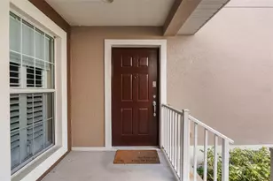 2013 Santa Catalina Ln, Riverview, FL 33578 - Photo 3