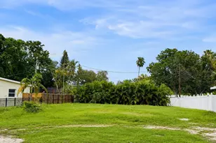 4111 Arkansas Ave NE, Saint Petersburg, FL 33703 - Photo 1