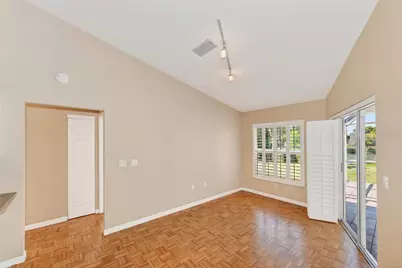 6535 Canary Street, Sarasota, FL 34241 - Photo 13