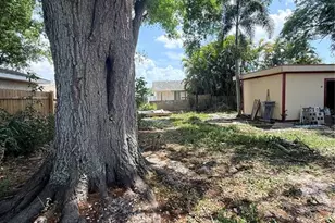 1104 67th Ave W, Bradenton, FL 34207 - Photo 35
