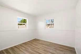 220 62nd St NW, Bradenton, FL 34209 - Photo 13