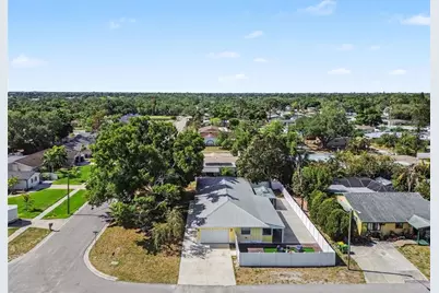 704 S Lockwood Ridge Road, Sarasota, FL 34237 - Photo 43