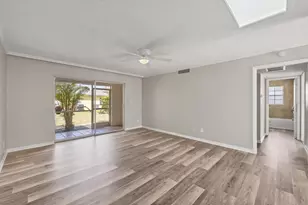 2403 Aspinwall St, Sarasota, FL 34237 - Photo 5