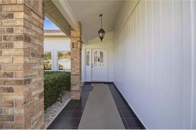 5705 39th Street Circle E, Bradenton, FL 34203 - Photo 3