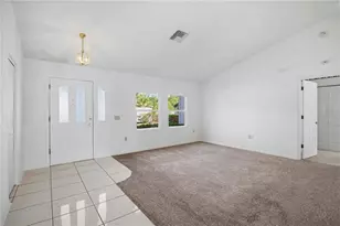 5705 39th St Cir E, Bradenton, FL 34203 - Photo 5