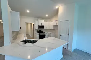 5759 N Cantor Ave, North Port, FL 34291 - Photo 5