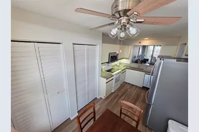 4460 Fairways Boulevard #606, Bradenton, FL 34209 - Photo 5