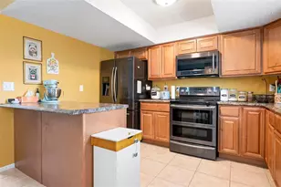 716 22nd St E, Bradenton, FL 34208 - Photo 7