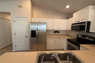 4815 Charles Partin Dr, Parrish, FL 34219 - Photo 5