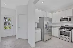 15060 Lyla Ter, Bradenton, FL 34211 - Photo 9