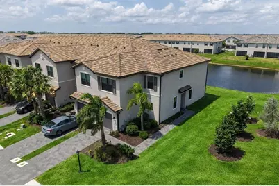 15245 Lyla Terrace, Lakewood Ranch, FL 34211 - Photo 3