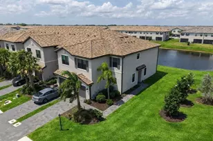 15245 Lyla Ter, Lakewood Ranch, FL 34211 - Photo 3