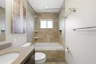 6901 17th Ln N, Saint Petersburg, FL 33702 - Photo 33